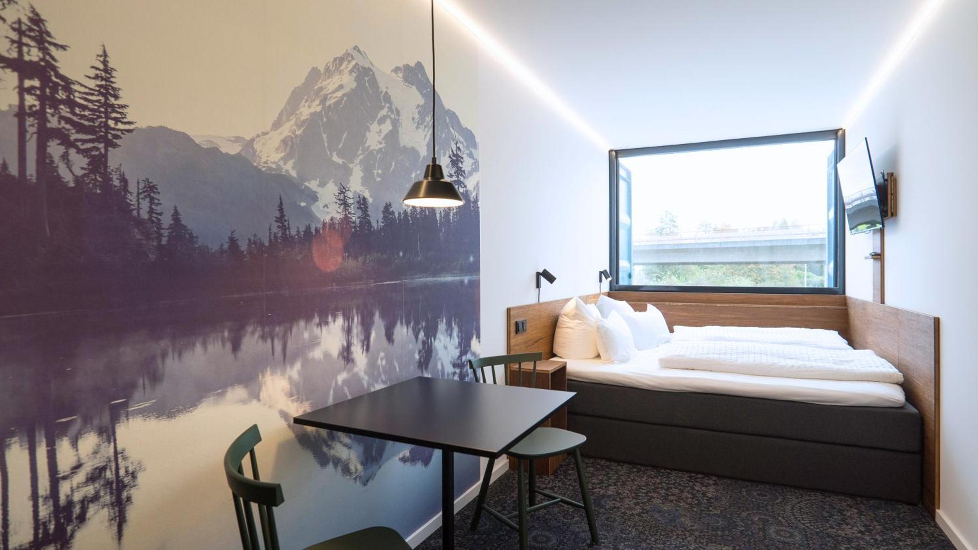 Tin Inn - Heinsberg - Das Hotel Aus Hochwertig Ausgebauten Ueberseecontainern Exteriör bild